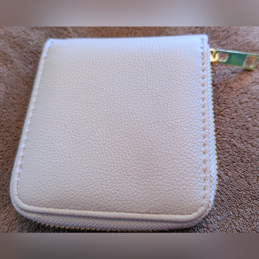 Boon Supply Pink Cream Vegan Leather Zip-Around Wallet New Unused Condition